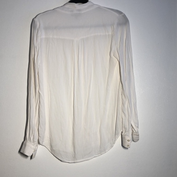 Lord & Taylor Womens Blouse White Size M See Through Vneck - Picture 6 of 6